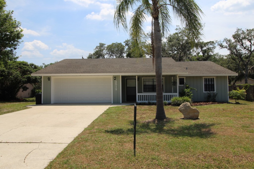 2512 Pine Tree Dr., Edgewater, Florida 32141 NewEdge Realty